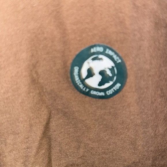 2 Aeropostale crop tops size Large brown and white slit sides soft - Picture 8 of 10